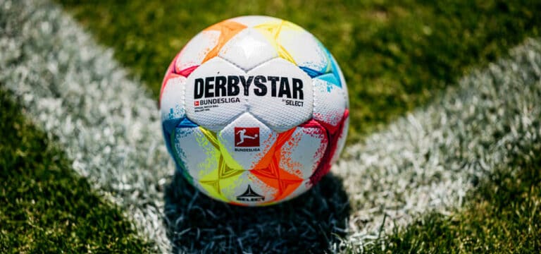 Der Bundesliga-Podcast: Große Ehre für Popp – Halbe Liga gegen Abstieg