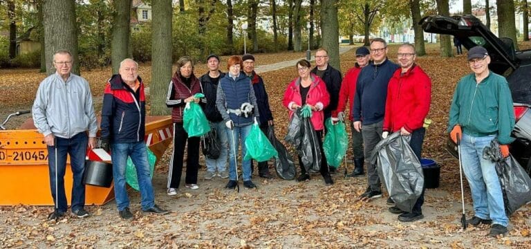 Wismar: Wieder traditioneller Subbotnik am Wendorfer Strand