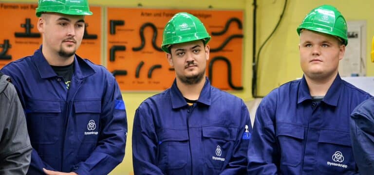 Wismar: „thyssenkrupp Marine Systems“ stellt erste Mitarbeitende ein
