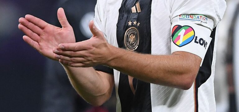 Nach Verbot der FIFA: DFB will juristisch um „One Love“-Binde kämpfen