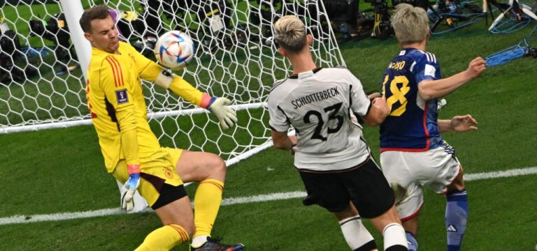 Neuer kämpft im Rekordspiel gegen die Zweifel
