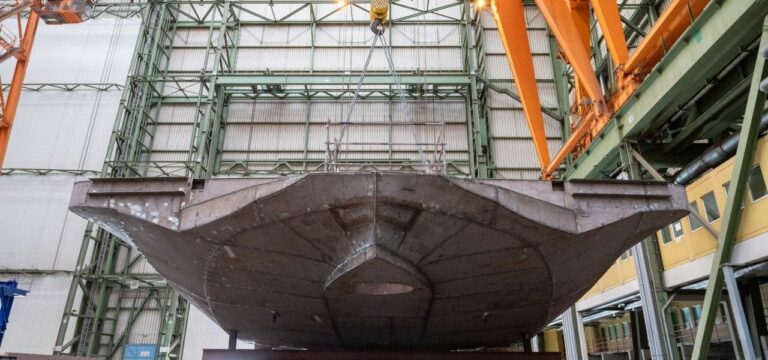 Stralsunds Werft: Erste Kiellegung nach Neustart