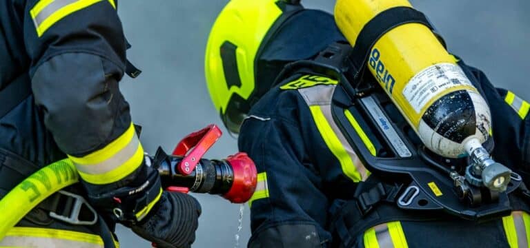 Grevesmühlen: Brand einer Doppelhaushälfte