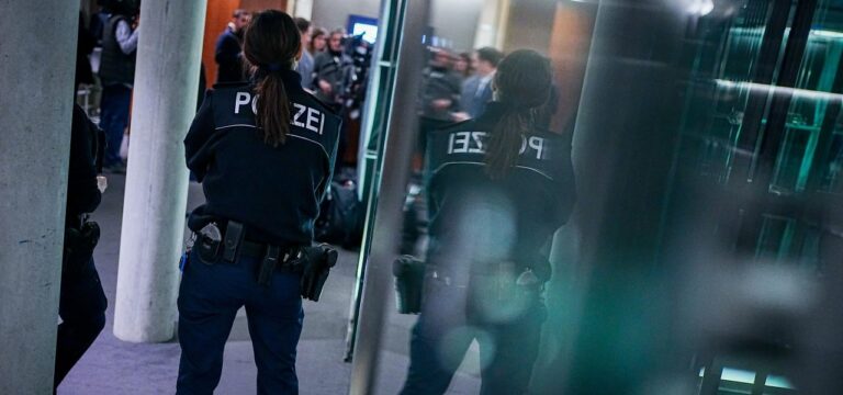 Details zu „Reichsbürger“-Razzia: Verschwörer planten Verhaftungen und Exekutionen