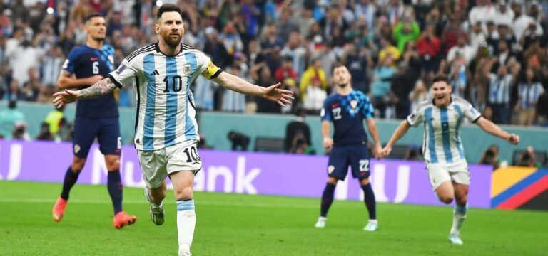 Messi glänzt im Rekordspiel: Argentinien stürmt ins WM-Finale