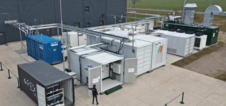 Investmentgruppe Exceet übernimmt Energieunternehmen Apex