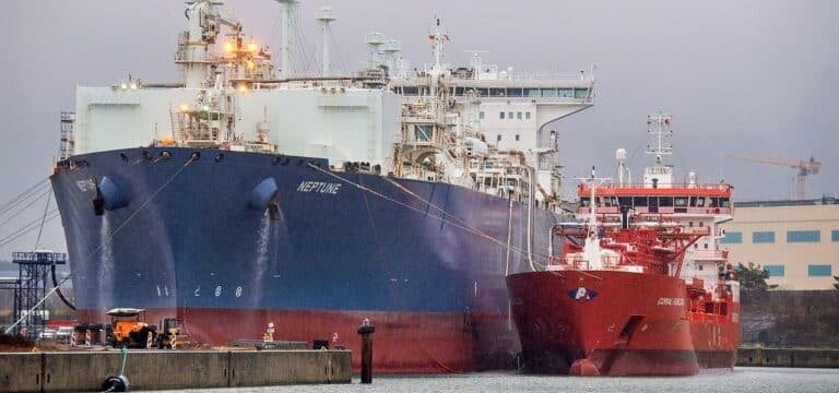 Lubminer LNG-Terminal leitet erstmals Gas ins Netz ein