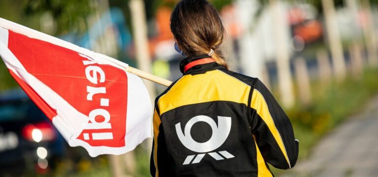 Rund 50 Teilnehmer bei Post-Warnstreiks in Mecklenburg-Vorpommern