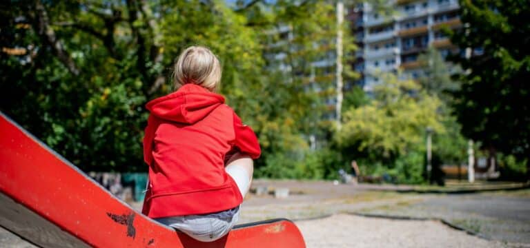 150 Hinweise von Kinderschutz-Hotline an Jugendämter