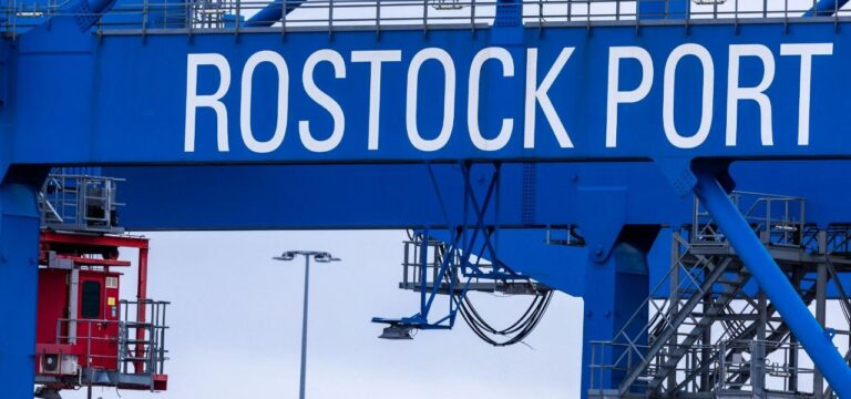 Rekordergebnis im Rostocker Hafen – mehr Öllieferungen