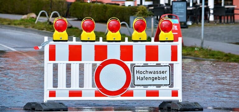 Wismar: Erhöhte Wasserstände am heutigen Samstag im Hafen erwartet