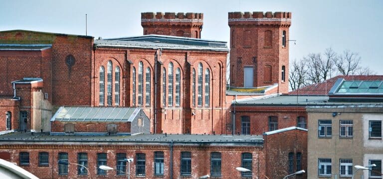 Hafthaus B der JVA Bützow wird saniert: 19,4 Millionen Euro