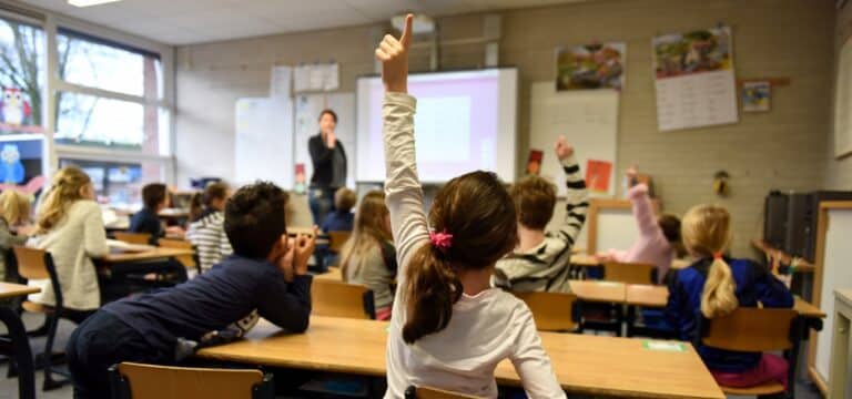 Mehr Geld für freie Grundschulen – weniger für Schulen