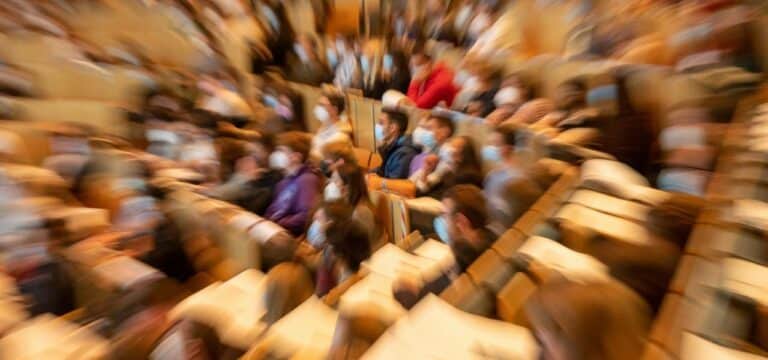 Weniger Studierende – Wirtschaft ist beunruhigt