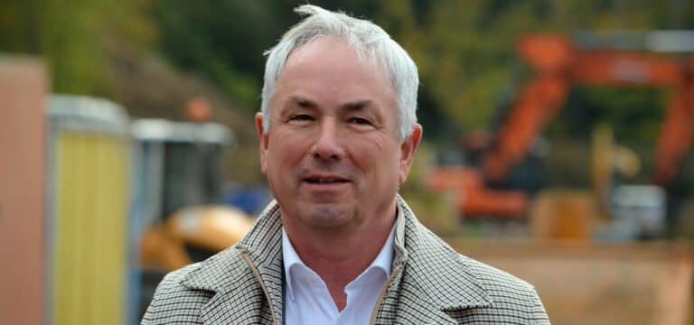 Wismar: Falsche Flyer über Buchvorstellung von Bürgermeister Beyer im Umlauf