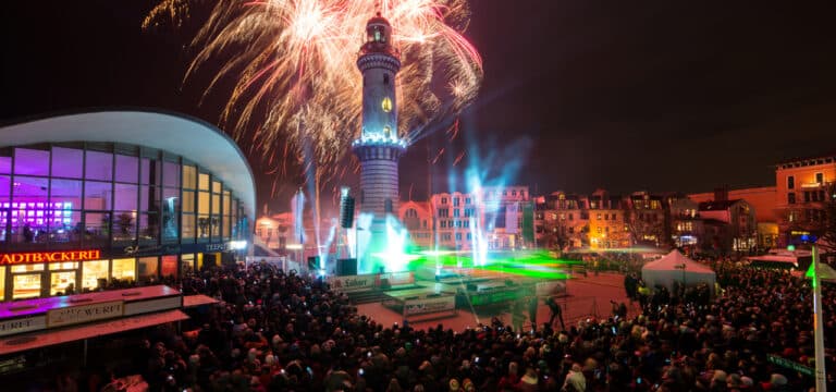 Countdown läuft für Warnemünder Turmleuchten am 1. Januar
