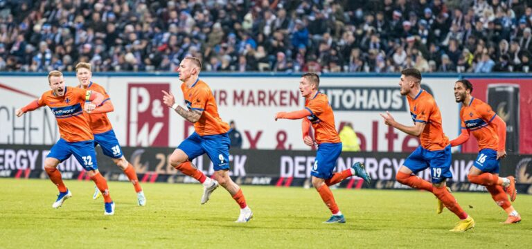 Spitzenreiter Darmstadt gewinnt 1:0 bei Hansa Rostock