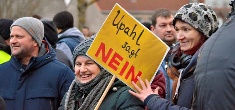 Grevesmühlen: Erneut demonstrieren Hunderte gegen Unterkunft in Upahl