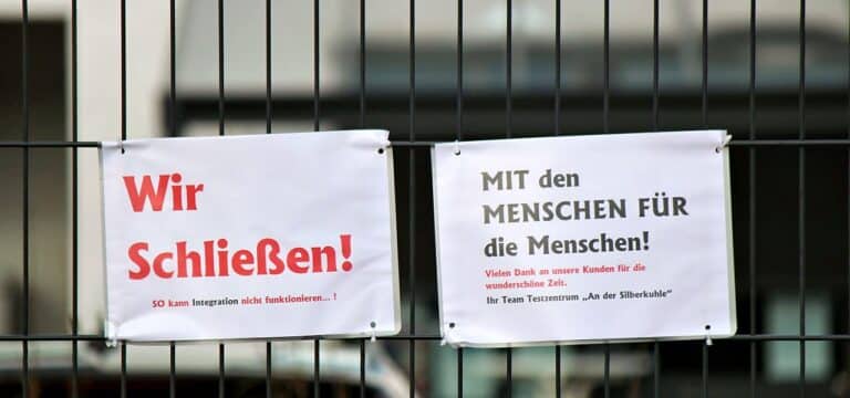 Bauzäune für Flüchtlingsunterkunft in Upahl aufgestellt