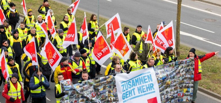 Gewerkschaft: Rund 500 Menschen bei Post-Warnstreiks
