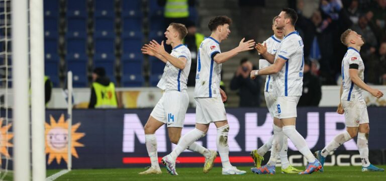 Bielefeld: Hansa bestraft Arminias Sekunden-Schlendrian