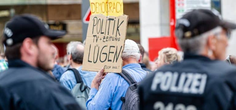 2022 allein 46 Gewaltdelikte: Straftaten gegen Journalisten auf Rekordhoch