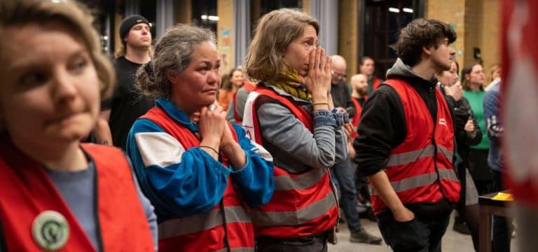 Berlin: Auch Neubauer „findet es hart“ – Klimabewegung überrascht von vielen Nein-Stimmen