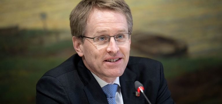 Schwesig und Günther bedauern fehlende Priorisierung von A20