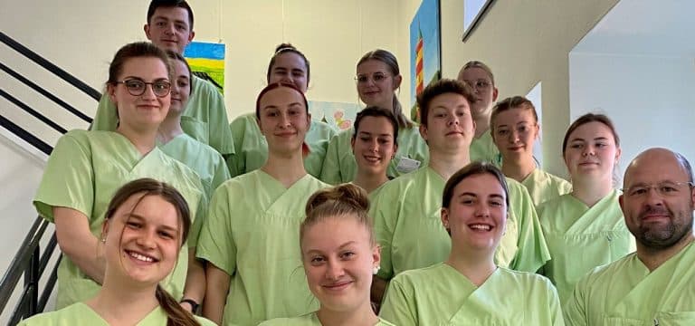 Wismar: „Schüler leiten eine Station“ am Sana Hanse-Klinikum geht in die siebte Runde