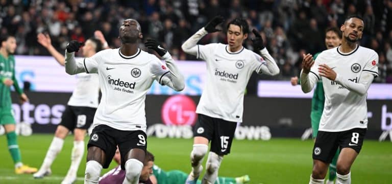 Remis nach vielen Hochkarätern: Eintracht Frankfurt bricht den Bann zu spät für mehr