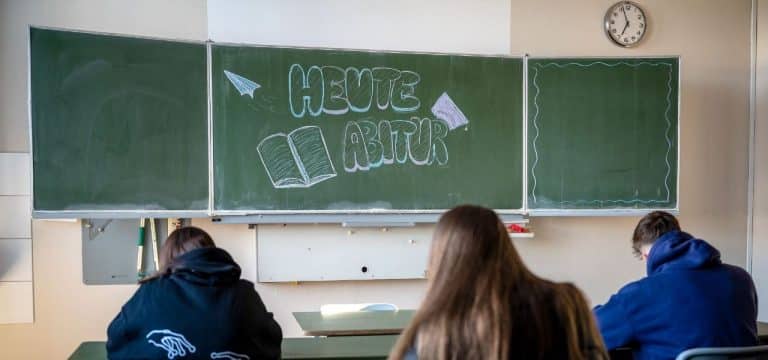 Laut Bericht: Abi in MV soll ohne Matheprüfung möglich sein