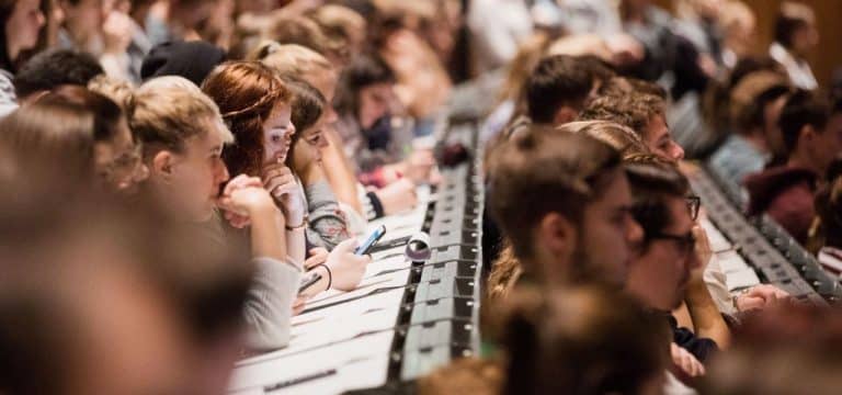 Studenten können Semster- in Deutschlandticket umwandeln