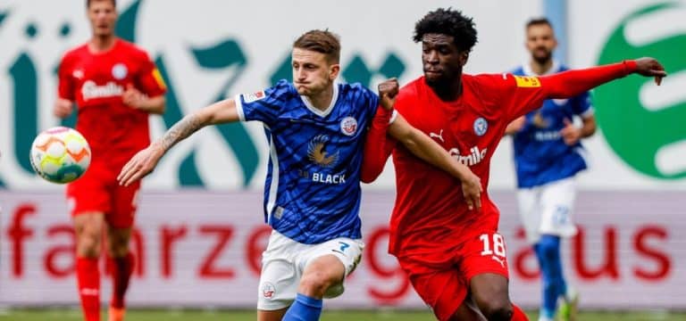 Verbessert, aber nicht gut genug: Hansa verliert gegen Kiel