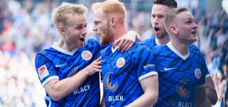 Rostock setzt Zeichen: 2:0 gegen Fürth macht Mut