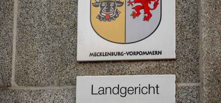 Nicht erschienen: Haftbefehl gegen Ex-Heimbetreiberin