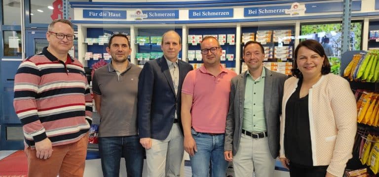 Gesprächsrunde in der Wismarer „Sonnen-Apotheke“: Nicht nur Lieferengpässe sind das Problem