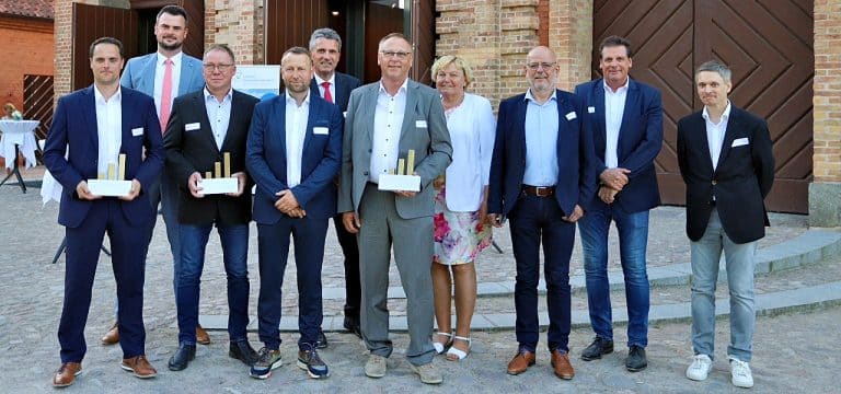 Unternehmerempfang NWM 2023: Auszeichnungen und Jubiläum nachgefeiert