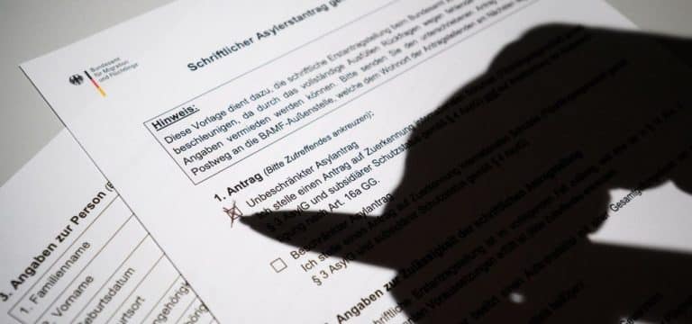Zahl der Einbürgerungen in MV hat sich 2022 fast verdoppelt