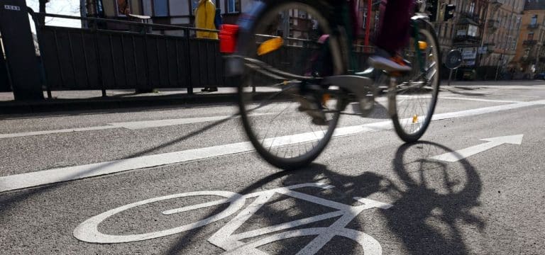 Verkehrsminister Meyer: Plan für Radwegebau bis 2032