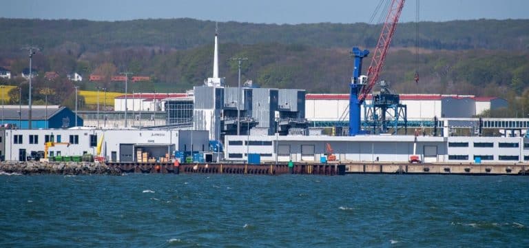 LNG-Terminal: Schwerin fordert Entgegenkommen vom Bund