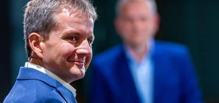 Linken-Abgeordnete werben für Schweriner SPD-Bürgermeister