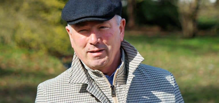 Gemeinden kämpfen gegen Kürzung bei Freiwilligendiensten