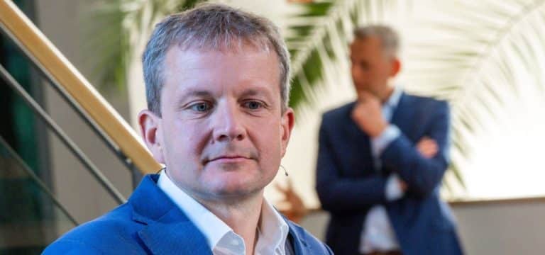 OB-Wahl: Badenschier und Holm gehen sich in Duell hart an