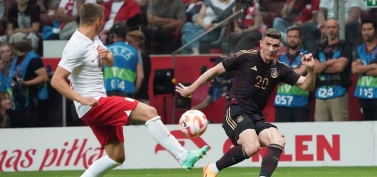 Zweifel an Flick wachsen: DFB-Elf verliert in Polen
