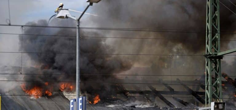 Zugverkehr nach Brand in Schwerin weitgehend normal