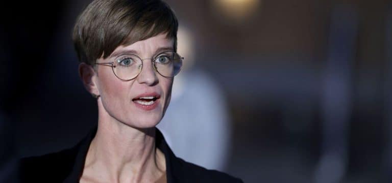 Shepley an Krebs erkrankt: Mandate ruhen