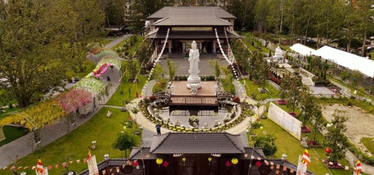 Einweihungsfest für Tempel Loc Uyen in Lichtenhagen