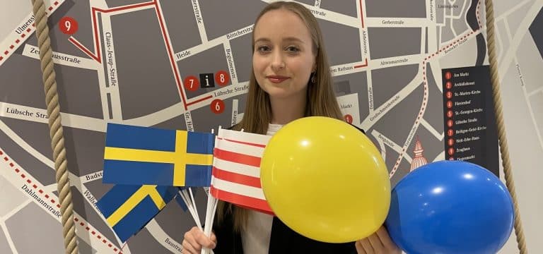 Wismar: Deko-Pakete zum Schwedenfest sind ab sofort erhältlich