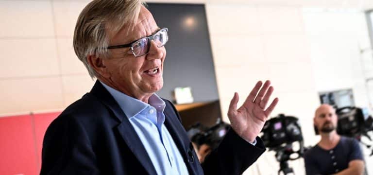 Bedauern über Rückzug von Linke-Bundestagsfraktionschef