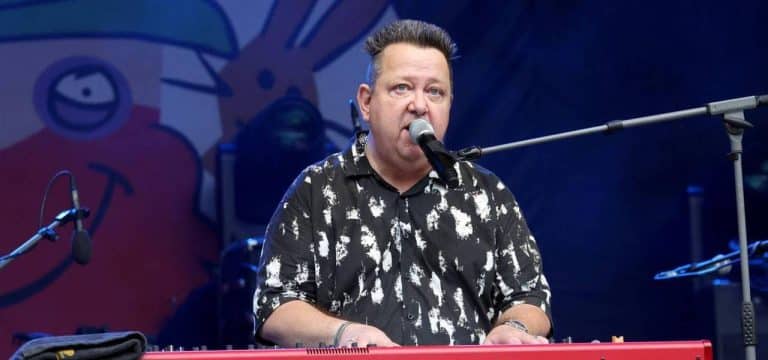 Auftaktkonzert von „Jamel rockt den Förster“